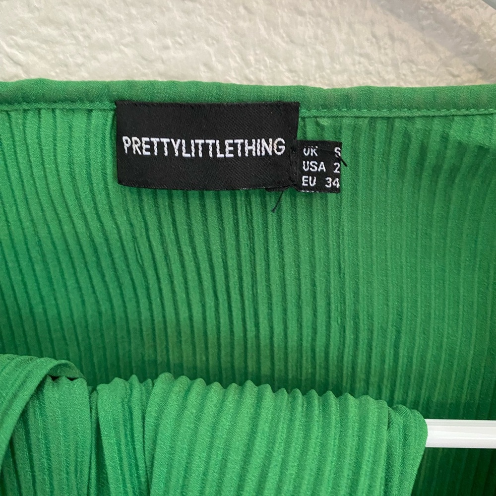 PrettyLittleThing Green Ribbed Set | 4 - Picture 3 of 3